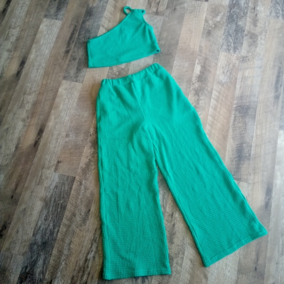 Girls two-piece outfit size 10y - Picture 2 of 6